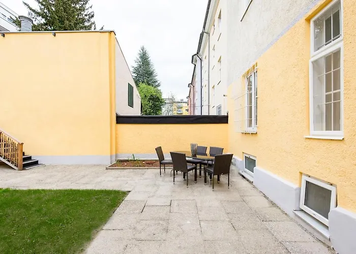 Ignaz 28 Apartment#2 *