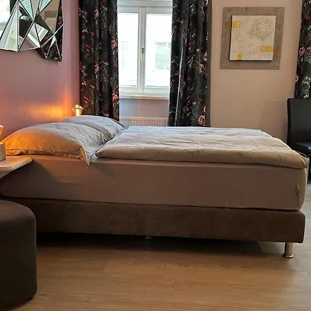 Ignaz 28 Apartment#2 *